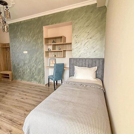 Harmonia Garden Garni Hotell Exteriör bild