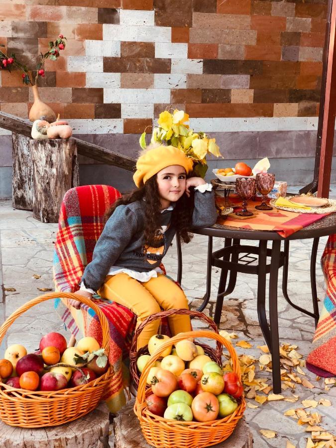 Harmonia Garden Garni Hotell Exteriör bild