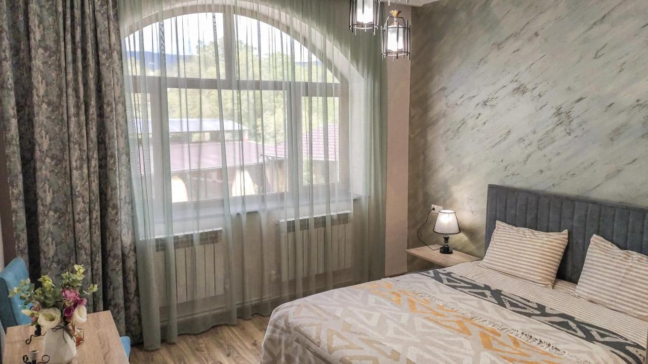 Harmonia Garden Garni Hotell Exteriör bild