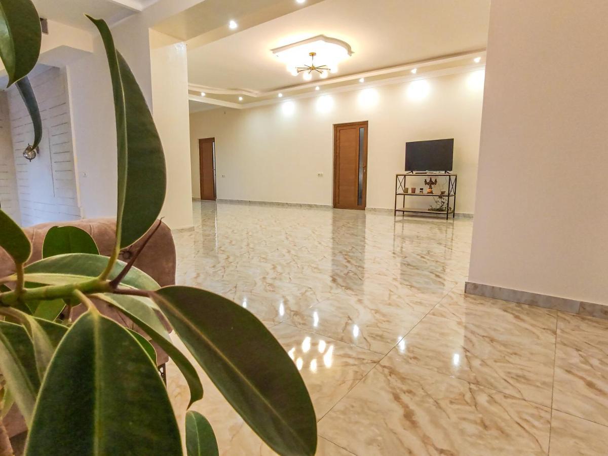 Harmonia Garden Garni Hotell Exteriör bild