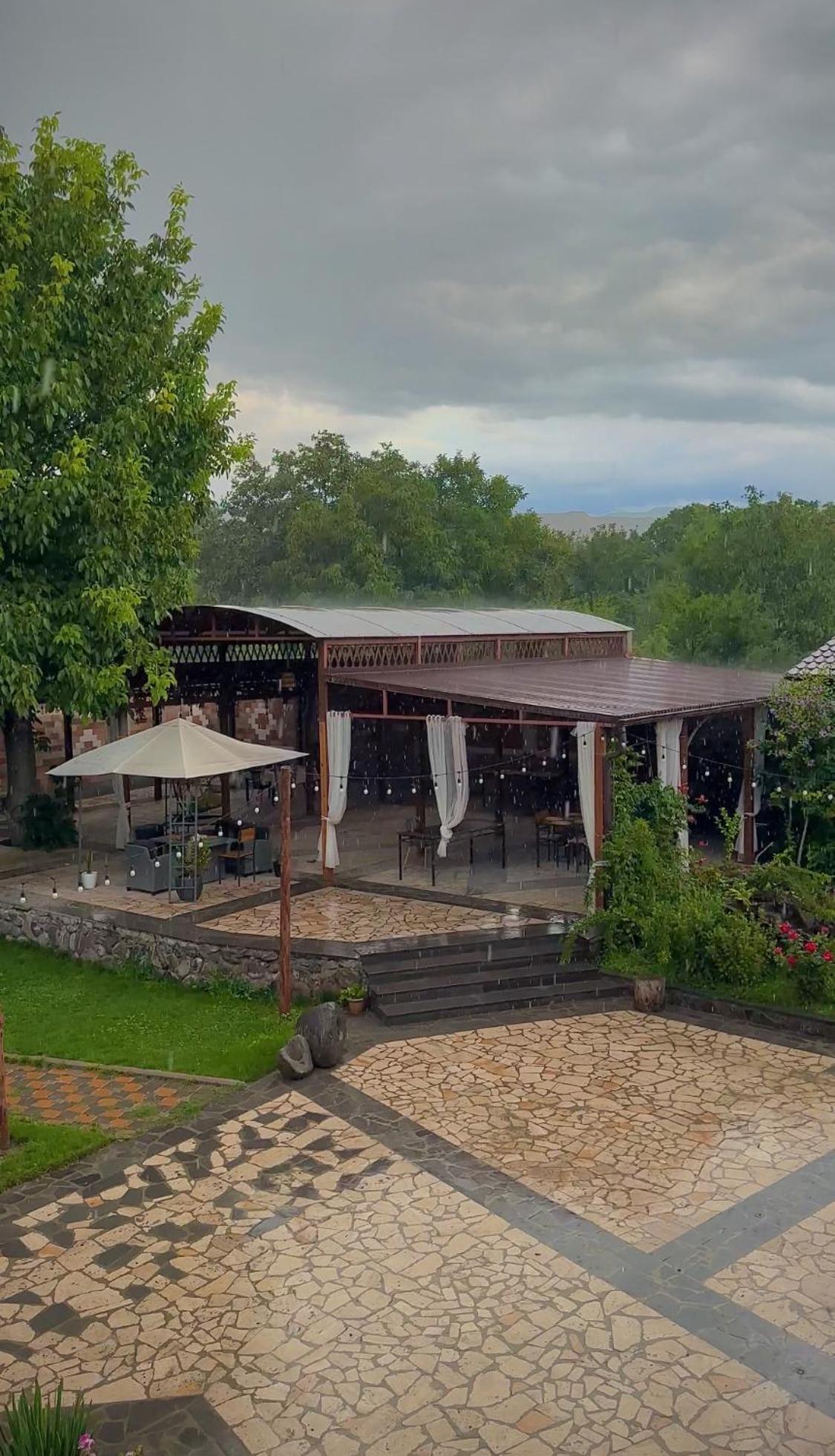 Harmonia Garden Garni Hotell Exteriör bild
